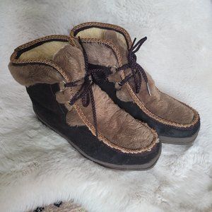 Vintage Chippewa Booties - Women's Size 9 Polar Muk-Luk Style - Great Condition